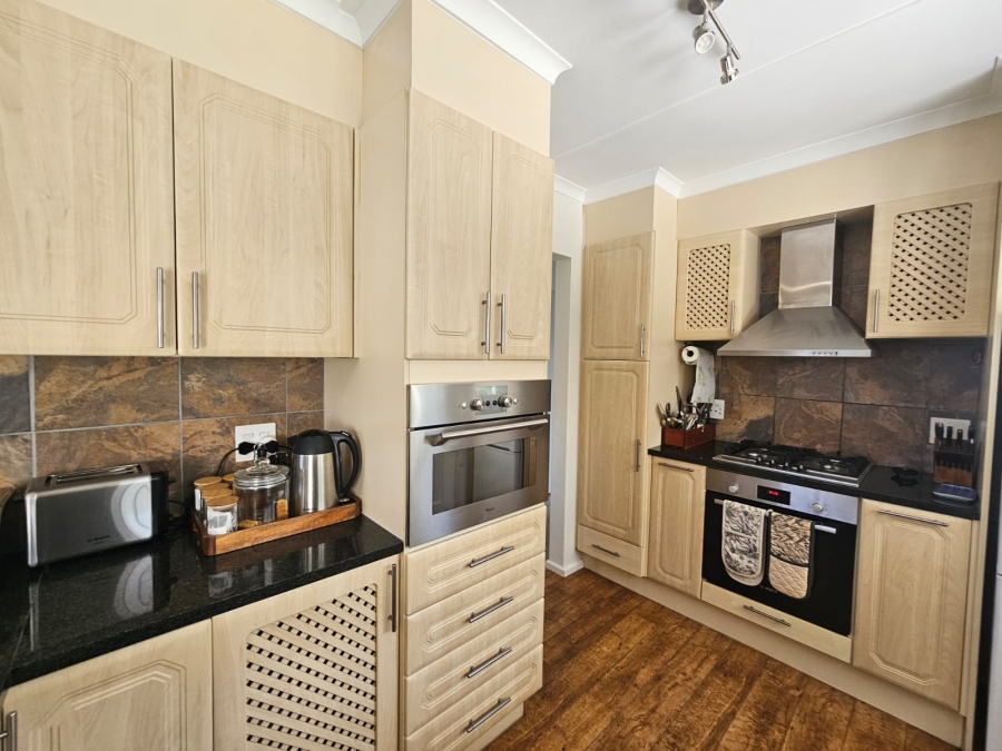 3 Bedroom Property for Sale in Heather Park Western Cape